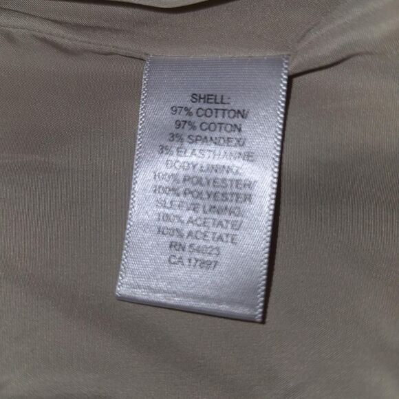 Banana Republic Women’s Tailored Blazer - Picture 4 of 8